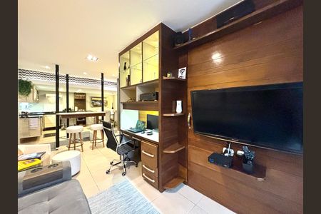 Sala de apartamento para alugar com 1 quarto, 65m² em Ipanema, Rio de Janeiro