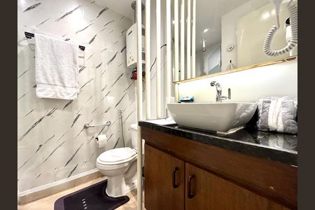Apartamento para alugar com 65m², 1 quarto e 1 vaga Apartamento para alugar com 65m², 1 quarto e 1 vagaBanheiro