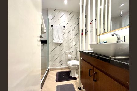 Apartamento para alugar com 65m², 1 quarto e 1 vaga Apartamento para alugar com 65m², 1 quarto e 1 vagaBanheiro