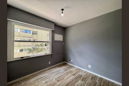 Quarto de apartamento à venda com 3 quartos, 100m² em Lagoa, Rio de Janeiro