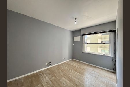 Apartamento à venda com 100m², 3 quartos e 2 vagasSuíte
