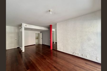Apartamento à venda com 100m², 3 quartos e 2 vagasSala