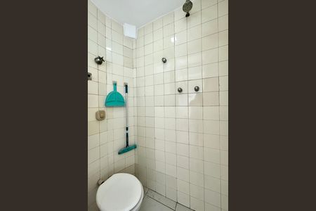 Apartamento à venda com 100m², 3 quartos e 2 vagasBanheiro de Serviço