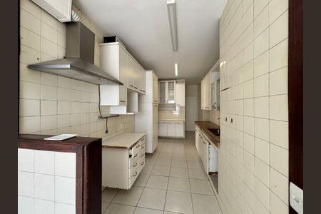 Apartamento à venda com 100m², 3 quartos e 2 vagasCozinha