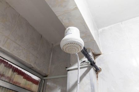 Apartamento à venda com 54m², 1 quarto e sem vagaChuveiro