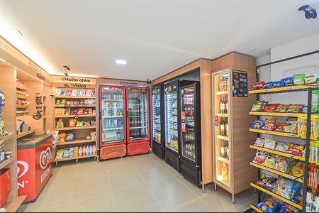 Apartamento para alugar com 44m², 2 quartos e sem vagaMercado