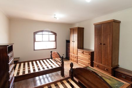 Suíte de casa à venda com 4 quartos, 365m² em Vila Paiva, São Paulo