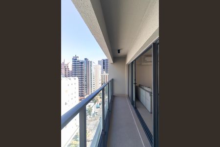Sacada de apartamento para alugar com 1 quarto, 52m² em Cambuí, Campinas