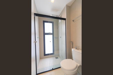 Banheiro de apartamento para alugar com 1 quarto, 52m² em Cambuí, Campinas