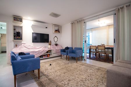 Apartamento para alugar com 125m², 4 quartos e 2 vagasSala