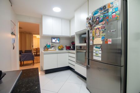 Apartamento para alugar com 125m², 4 quartos e 2 vagasCozinha