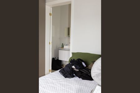 Casa de condomínio para alugar com 380m², 4 quartos e 4 vagasQuarto 2