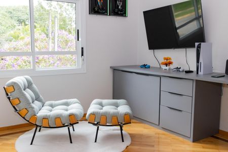 Casa de condomínio para alugar com 380m², 4 quartos e 4 vagasQuarto - Escritório