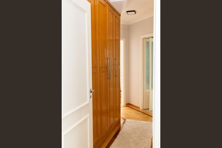 Casa de condomínio para alugar com 380m², 4 quartos e 4 vagasArmário Suíte