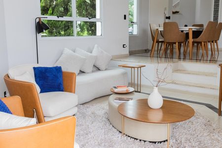 Casa de condomínio para alugar com 380m², 4 quartos e 4 vagasSala