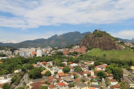 Apartamento à venda com 502m², 4 quartos e 3 vagasPiscina - Vista para Paróquia e santuário Nossa Senhora do Loreto 