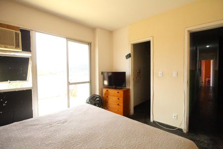 Apartamento à venda com 502m², 4 quartos e 3 vagasSuíte 2