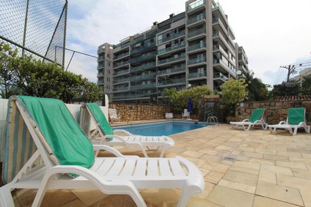 Apartamento à venda com 502m², 4 quartos e 3 vagasÁrea comum - Piscina