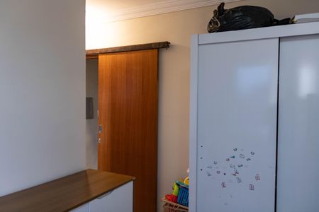 Casa à venda com 100m², 2 quartos e 2 vagasSuíte 2