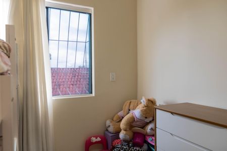 Casa à venda com 100m², 2 quartos e 2 vagasSuíte 2