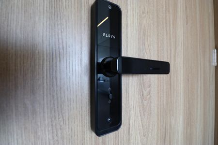 Apartamento à venda com 89m², 2 quartos e 2 vagasFechadura eletrônica