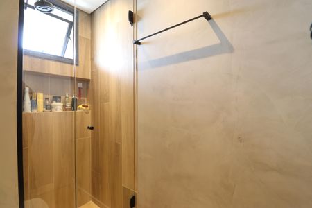 Apartamento à venda com 89m², 2 quartos e 2 vagasBanheiro da Suíte