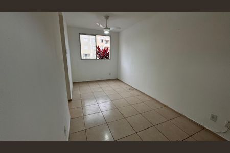 Apartamento à venda com 49m², 2 quartos e 1 vaga Apartamento à venda com 49m², 2 quartos e 1 vagaSala
