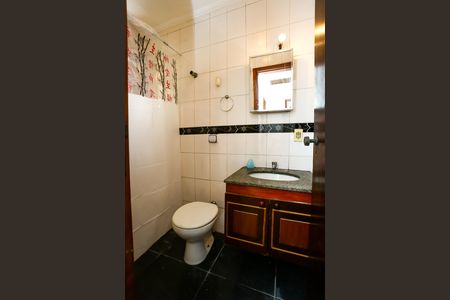 Casa à venda com 150m², 3 quartos e 3 vagas Casa à venda com 150m², 3 quartos e 3 vagasBanheiro