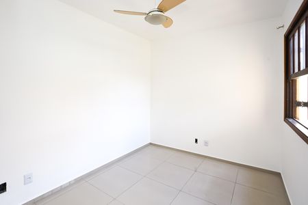 Casa à venda com 150m², 3 quartos e 3 vagas Casa à venda com 150m², 3 quartos e 3 vagasQuarto 1