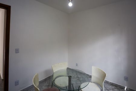 Casa à venda com 150m², 3 quartos e 3 vagas Casa à venda com 150m², 3 quartos e 3 vagasSala de Jantar