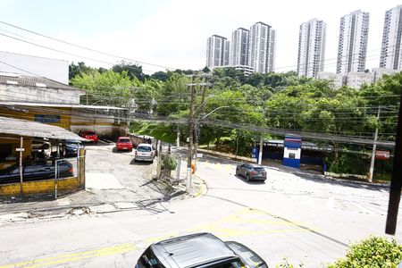Casa à venda com 150m², 3 quartos e 3 vagas Casa à venda com 150m², 3 quartos e 3 vagasVista do Quarto 2
