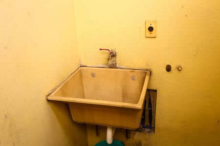 Casa à venda com 150m², 3 quartos e 3 vagas Casa à venda com 150m², 3 quartos e 3 vagasÁrea de Serviço
