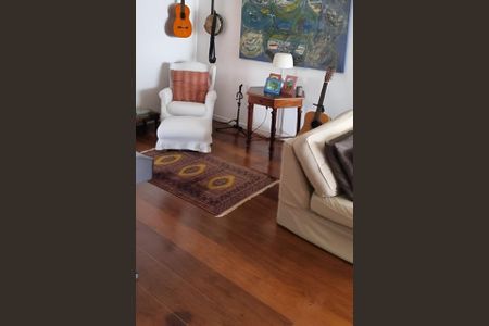 Apartamento à venda com 157m², 3 quartos e 2 vagas Apartamento à venda com 157m², 3 quartos e 2 vagasFoto 09