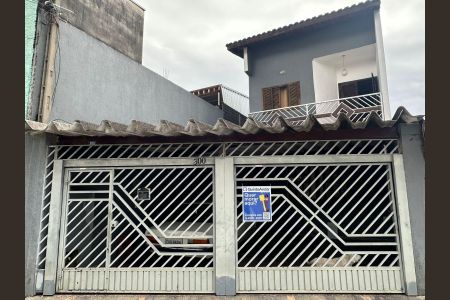 Casa à venda com 175m², 3 quartos e 2 vagasPlaca