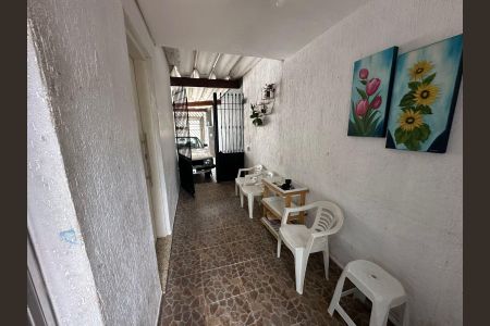 Casa à venda com 175m², 3 quartos e 2 vagascorredor