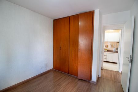 Apartamento à venda com 42m², 1 quarto e 1 vagaQuarto