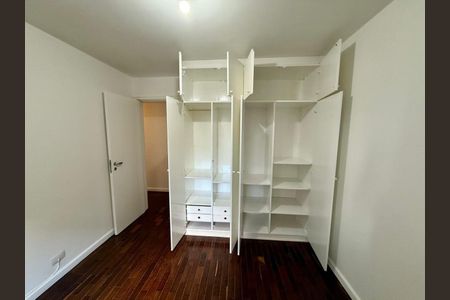 Apartamento à venda com 113m², 3 quartos e 2 vagas Apartamento à venda com 113m², 3 quartos e 2 vagasFoto 13