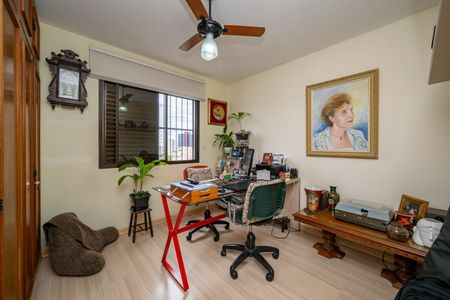 Apartamento à venda com 98m², 3 quartos e 2 vagasQuarto 2