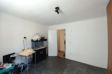 Casa à venda com 250m², 3 quartos e 2 vagasQuarto 3