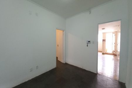 Casa à venda com 250m², 3 quartos e 2 vagasSala de TV