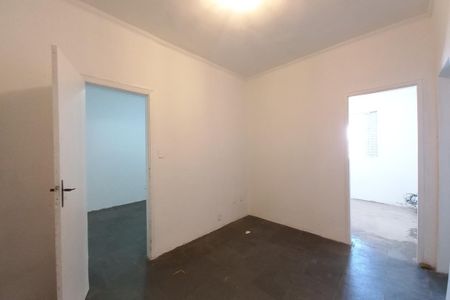 Casa à venda com 250m², 3 quartos e 2 vagasSala de TV