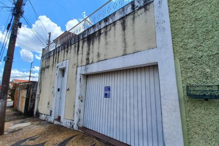 Casa à venda com 250m², 3 quartos e 2 vagasFachada do Prédio