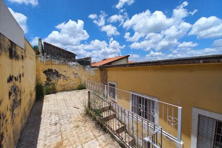 Casa à venda com 250m², 3 quartos e 2 vagasQuintal