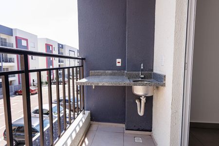 Apartamento para alugar com 50m², 2 quartos e 1 vaga Apartamento para alugar com 50m², 2 quartos e 1 vagaVaranda - Sala/Cozinha