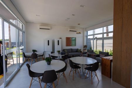 Apartamento para alugar com 50m², 2 quartos e 1 vaga Apartamento para alugar com 50m², 2 quartos e 1 vagaÁrea comum