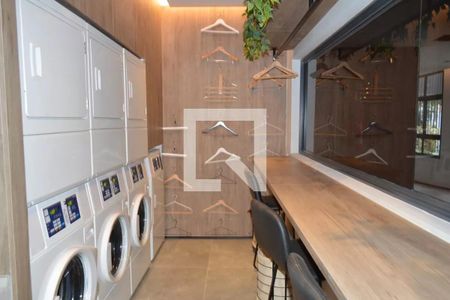 Studio à venda com 30m², 0 quarto e sem vagaÁrea comum