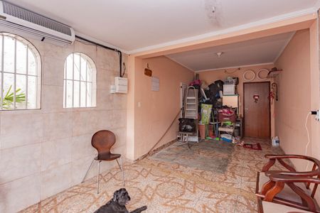 Casa à venda com 158m², 7 quartos e 2 vagasGaragem