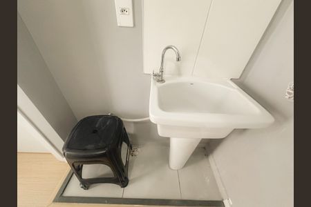 Apartamento à venda com 27m², 1 quarto e sem vagaÁrea de Serviço