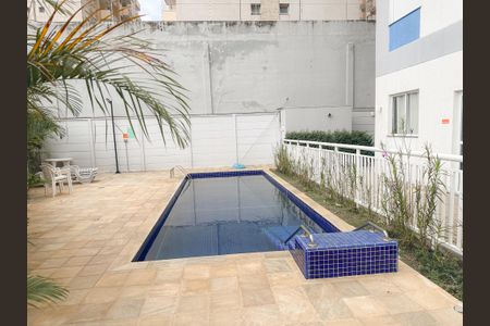 Apartamento à venda com 27m², 1 quarto e sem vagaÁrea comum