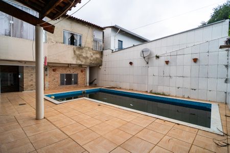 Casa para alugar com 80m², 2 quartos e 1 vagaPiscina